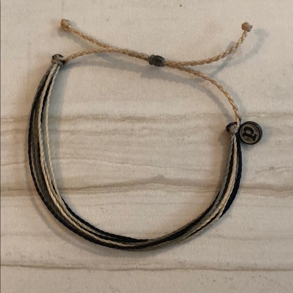 Pura Vida Jewelry - NWOT Pura Vida bracelet